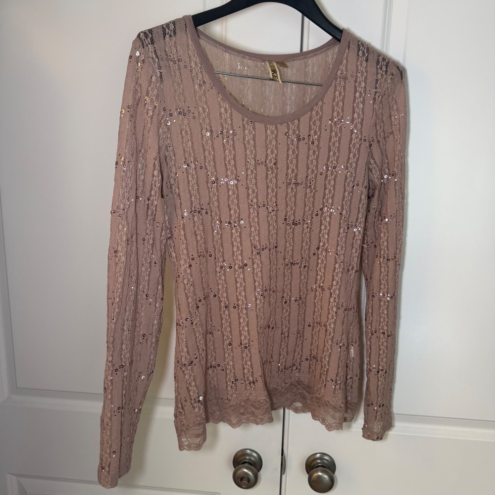 BKE Womens Long Sleeve Lace Sequin Top Mauve Pink Scoop Neck Sheer Blouse Large